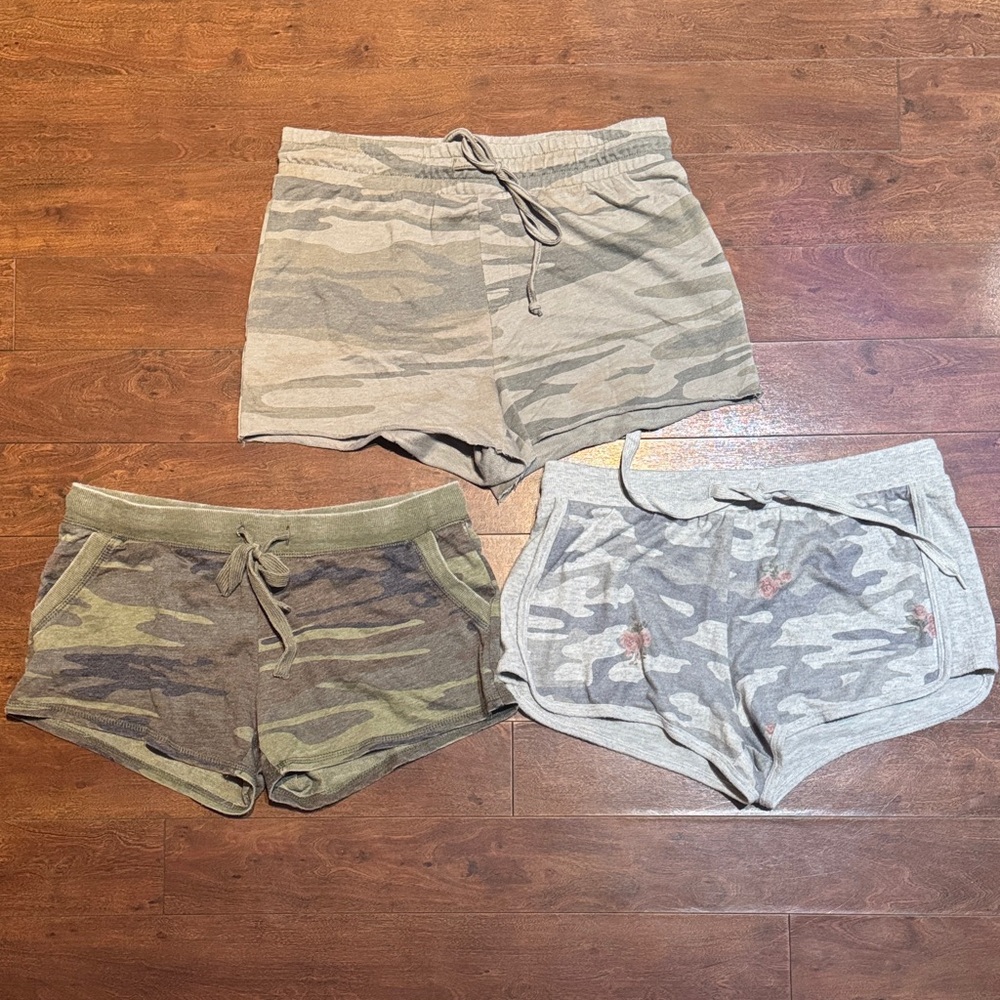 Z Supply Camo Print Women's Shorts Set